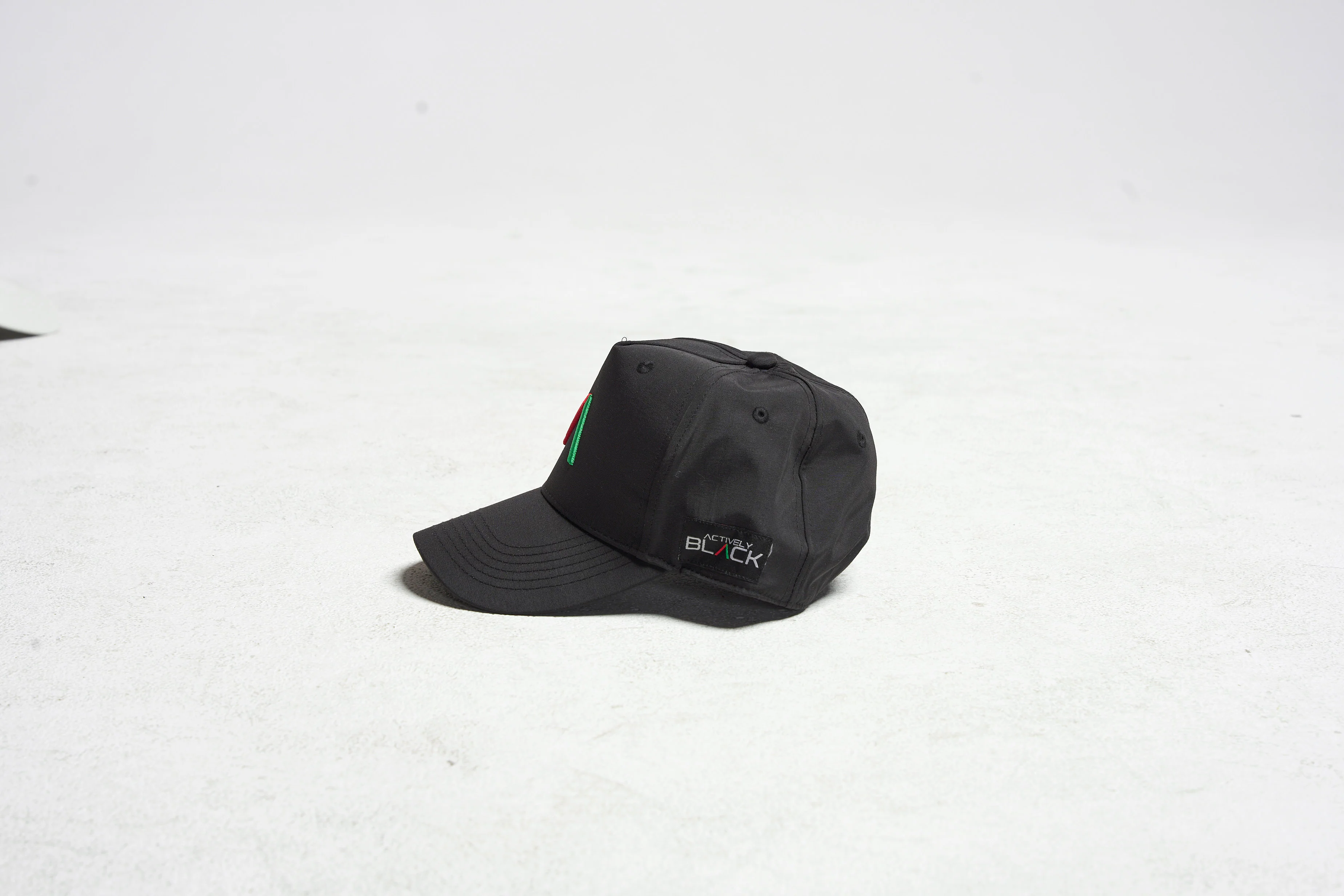 Core Symbol Performance Hat - Image 6