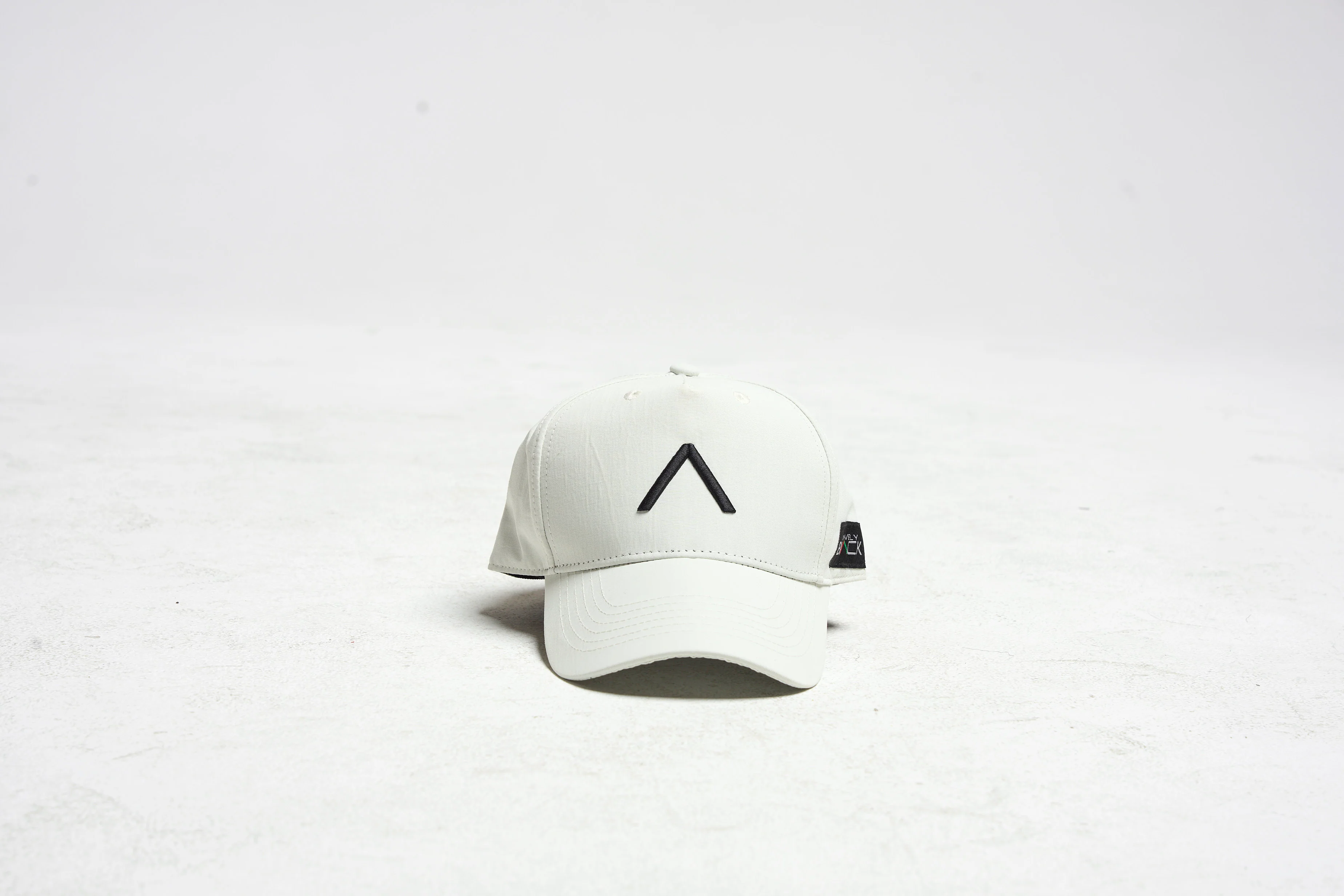 Core Symbol Performance Hat - Image 8
