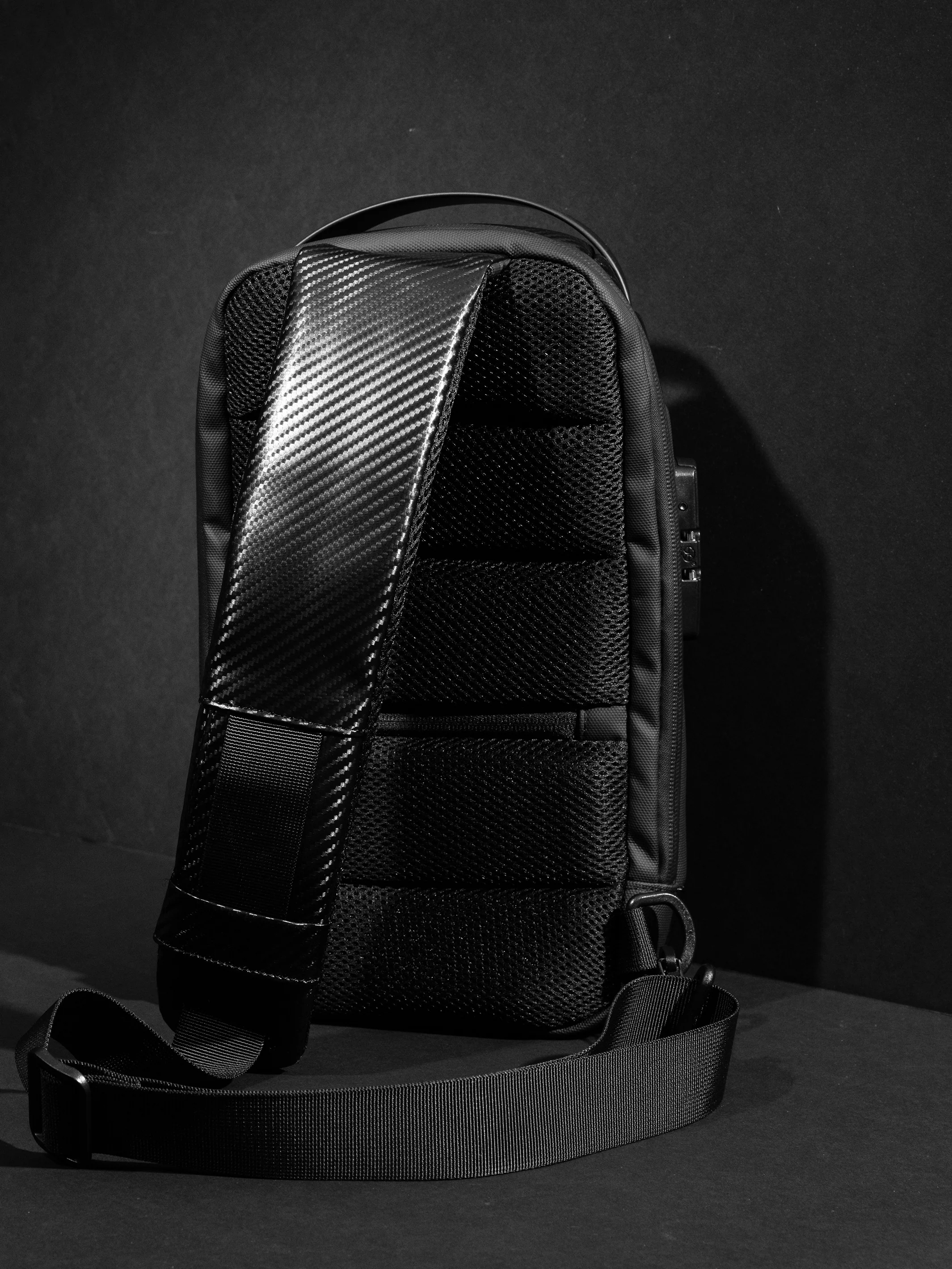 CrossBody Carbon Fiber Bag - Image 7