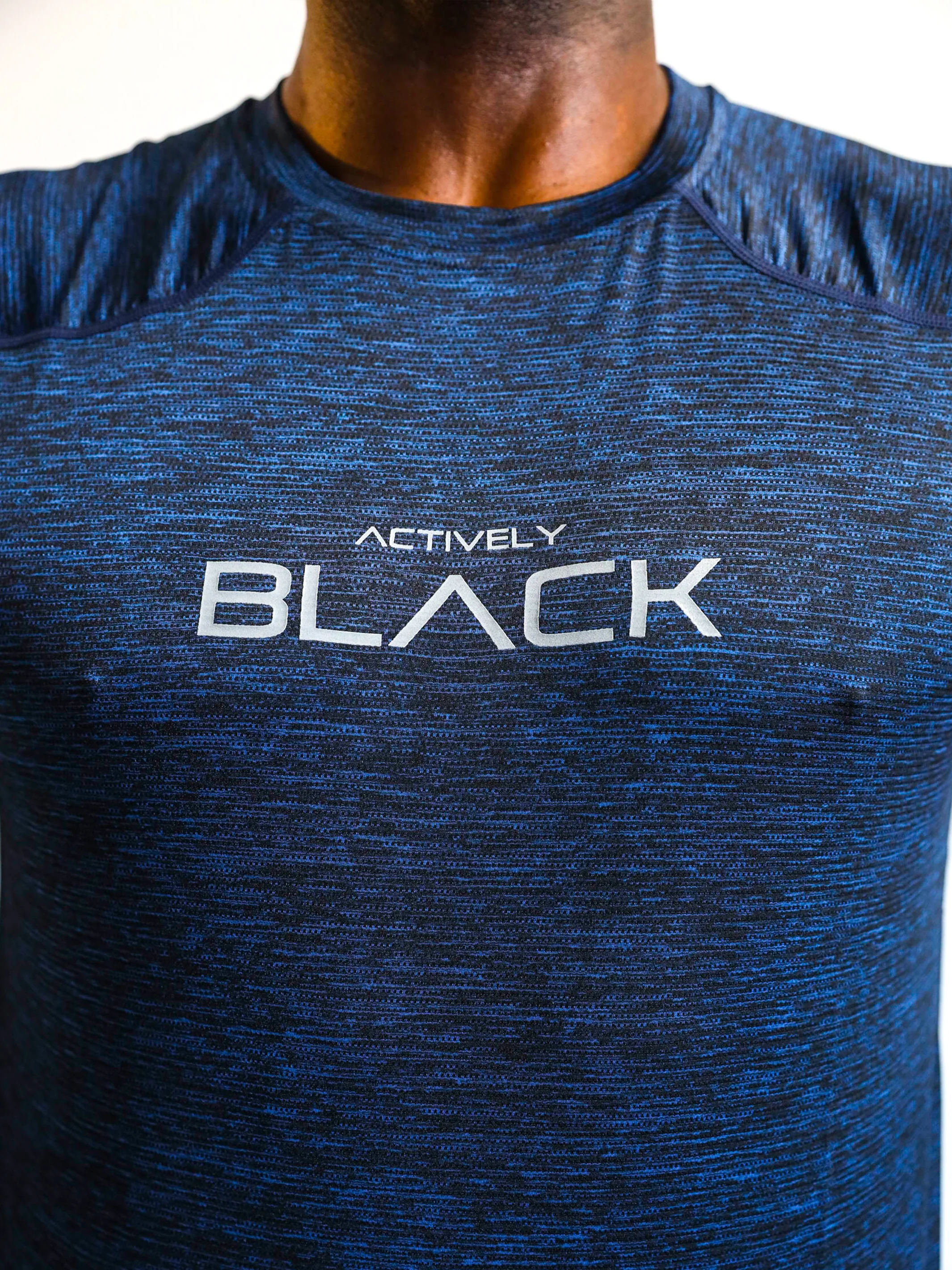 Men's Logo Performance Shirt - Image 20