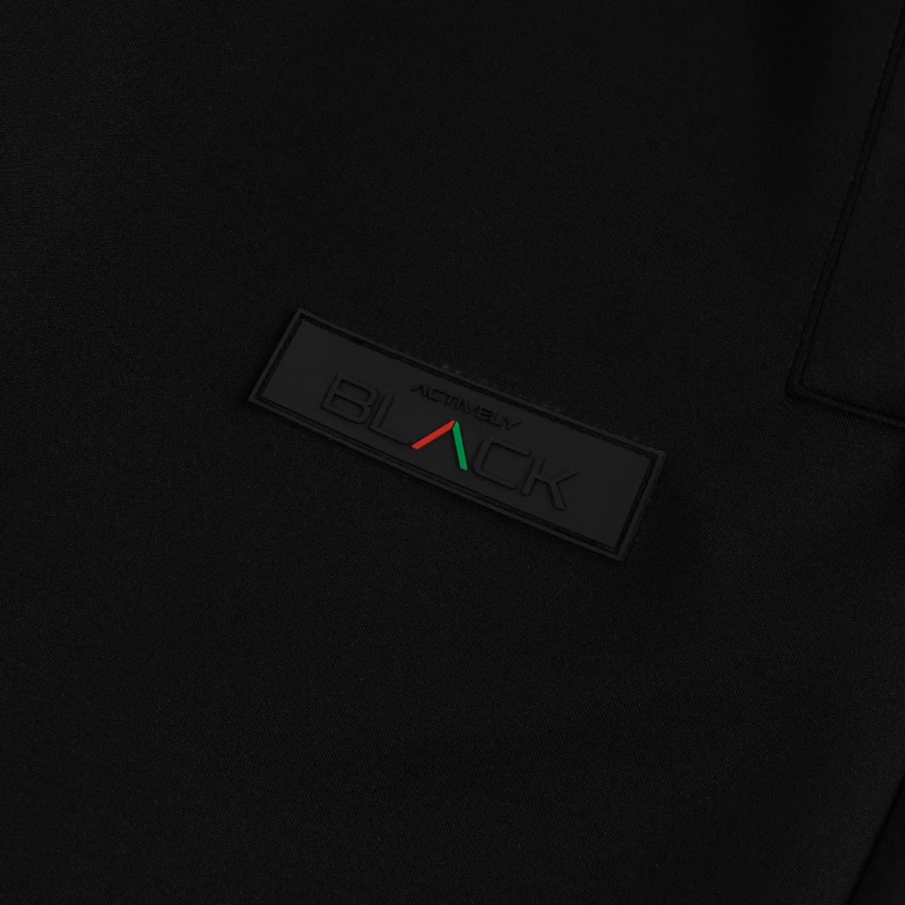 Unisex Performance Tech Logo Pants 2.0 - Image 17
