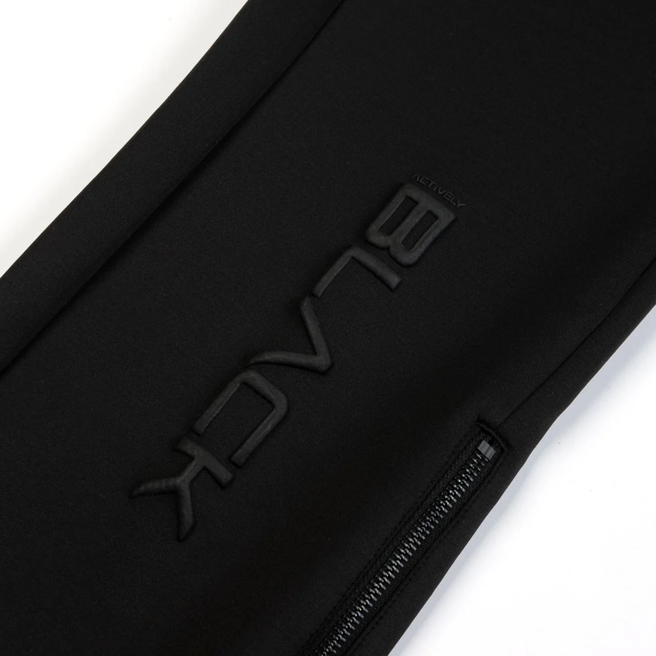 Unisex Performance Tech Logo Pants 2.0 - Image 3